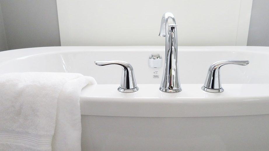 Bathtub Drain Cleaning Services | #1 Best Plumbing Company