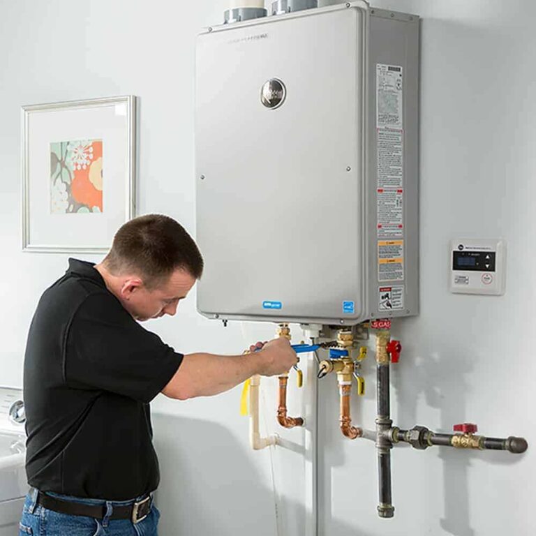 1 Expert Water Heater Installation Service | Einstein Pros